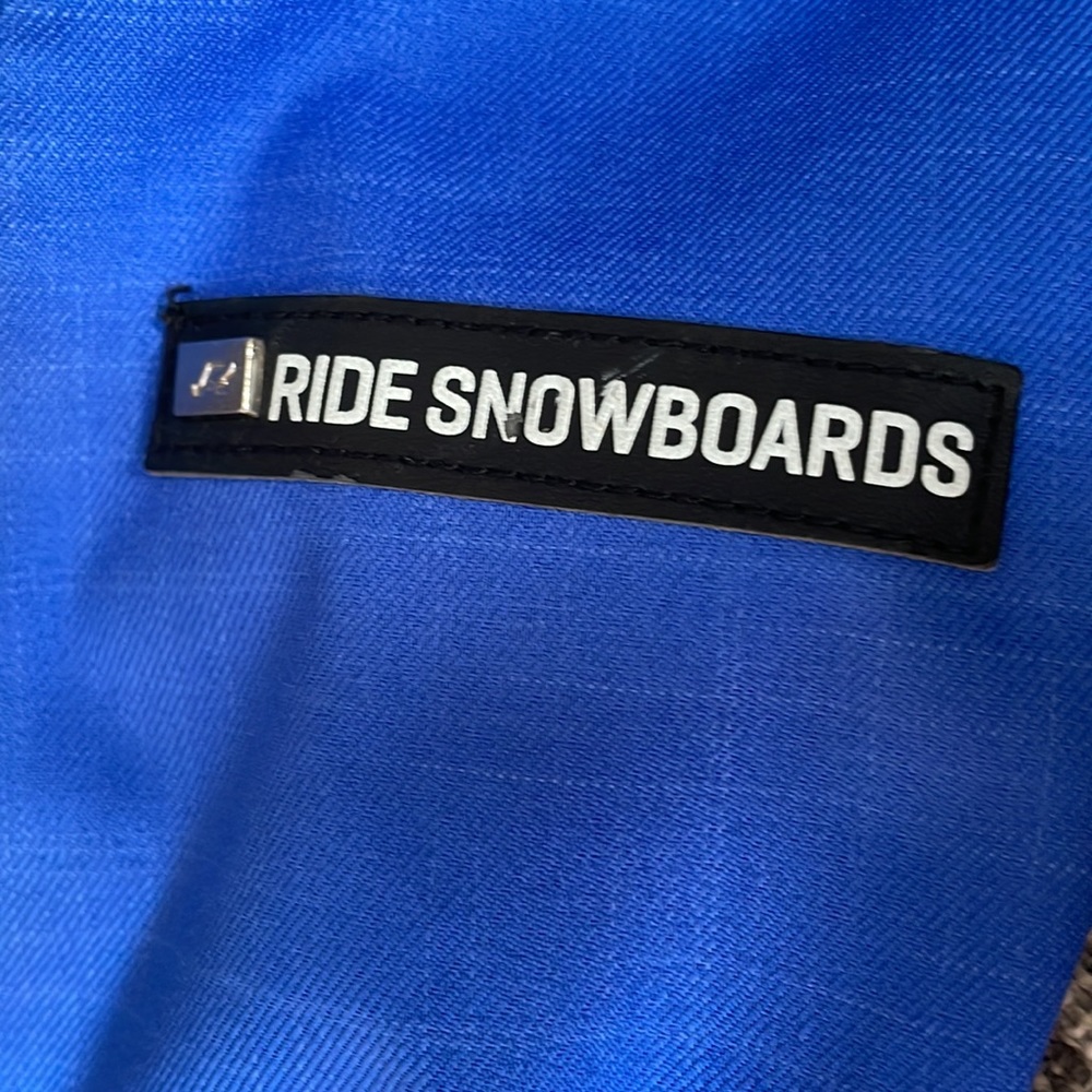 Snowboard jacket - Picture 10 of 10